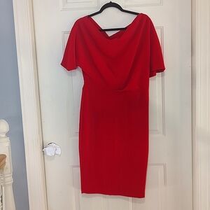 Red Alexia Admor off the shoulder bodycon dress. Size Large